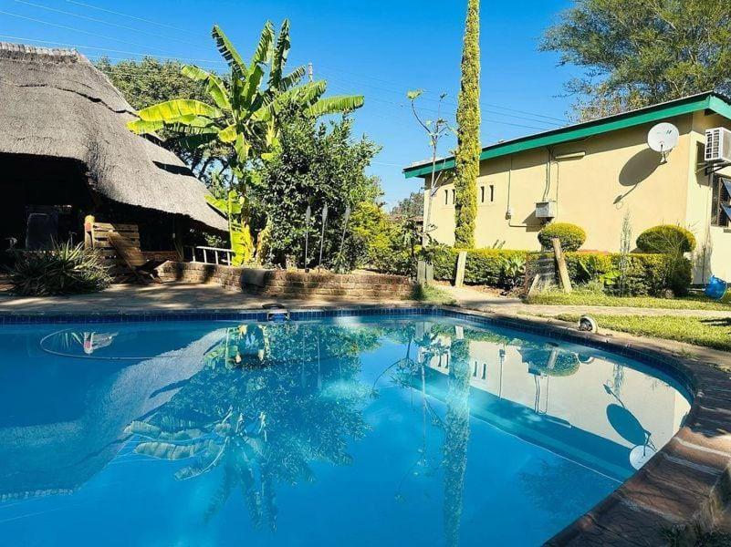 Birdville Bnb Guest House Gaborone Exterior foto