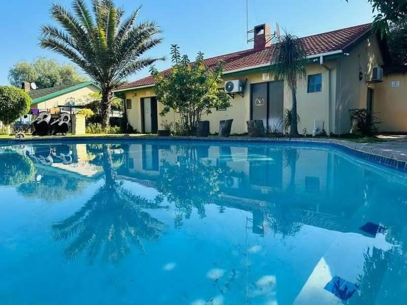 Birdville Bnb Guest House Gaborone Exterior foto